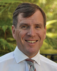 Dr Michael Barnes
