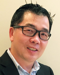 Mr Peter Poon