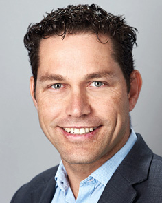 Dr Carl Peters
