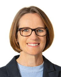 Dr Kim Gear