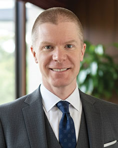 Mr Simon Nicholson