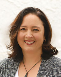 Dr Riki Anderson