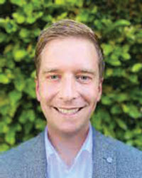 Dr Ryan Smit