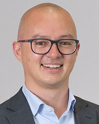 Dr James Tan