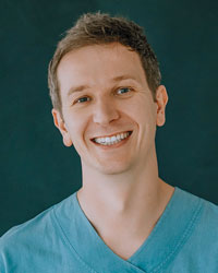 Dr Tim Roberts