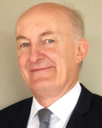 Mr Richard Street
